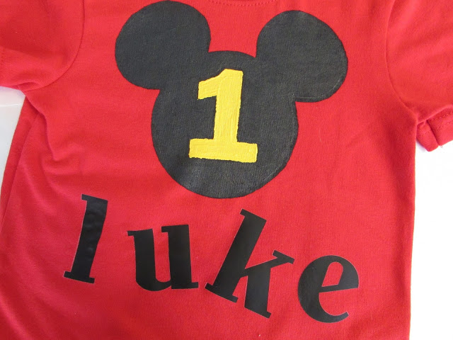 DIY: Mickey Mouse 1st Birthday Shirt