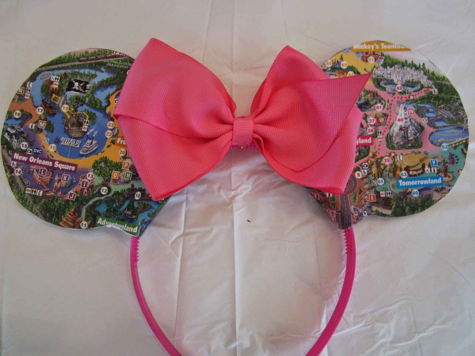DIY: Park Map Minnie Ears